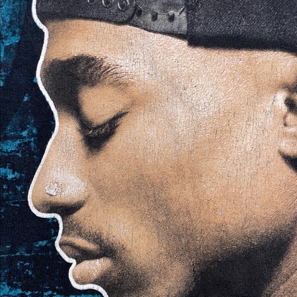 Vintage Tupac 2PAC Black Graphic Tee - Short Sleeve - Picture 7 of 7